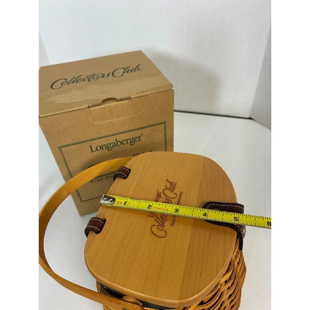 Longaberger Collectors Club 5 Year Anniversary Basket 2001 Signed with Box